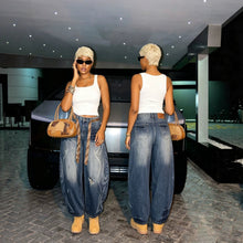 Lade das Bild in den Galerie-Viewer, Washed Cat-Whisker Distressed Knife-Cut Denim Pants with Oversized Silhouette
