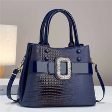 Load image into Gallery viewer, Lizard patterned single shoulder diagonal cross bag
