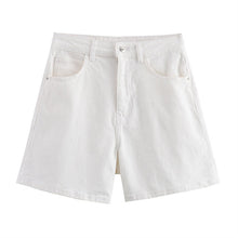 Load image into Gallery viewer, Fashionable and minimalist shorts
