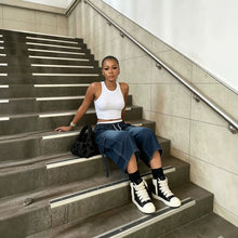 Lade das Bild in den Galerie-Viewer, Workwear Denim Pants with Washed Finish Elastic Drawstring Waist Casual Style Bottoms
