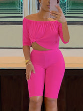Cargar imagen en el visor de la galería, , Off Shoulder Short Sleeve Tops &amp; Slim Shorts Set
