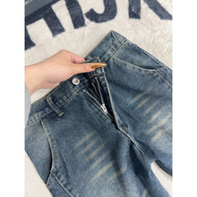 Load image into Gallery viewer, Knife-Cut Wide-Leg Pants
