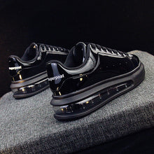 Cargar imagen en el visor de la galería, Zapatos de charol para hombre
