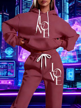 Lade das Bild in den Galerie-Viewer, Plus Size Casual Love Print Hoodie &amp; Sweatpants Two-Piece Set
