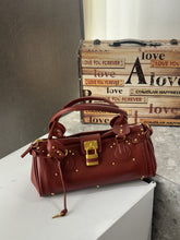 Load image into Gallery viewer, Vintage Distressed Padlock Bag Fashionable Handheld Crossbody Bag for Women
