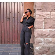 Lade das Bild in den Galerie-Viewer, Straight Leg Ripped Jeans

