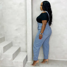 Lade das Bild in den Galerie-Viewer, Single Shoulder Strap Washed Straight Leg Jeans Pants
