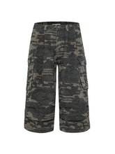 Load image into Gallery viewer, Vintage Camouflage Wide-Leg Jeans for Men and Women
