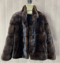 Load image into Gallery viewer, Women's Natural Mink Fur Jacket, Real Mink Fur Jacket, Short Coat, Warm Casual Jacket, Fashion, New
