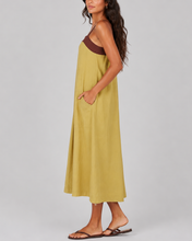 Load image into Gallery viewer, Women's fashion color-blocked loose large pocket spaghetti strap maxi dress
