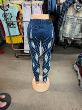 Load image into Gallery viewer, Women Denim Jeans
