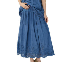 Lade das Bild in den Galerie-Viewer, Hollow Out Patchwork Lace Skirt
