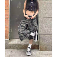 Load image into Gallery viewer, Vintage Camouflage Wide-Leg Jeans for Men and Women
