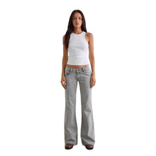 Load image into Gallery viewer, Elastic Slim Fit Solid Color Flared Jeans for Women

