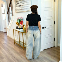 Load image into Gallery viewer, Faded Washed Gradient Catwhisker Denim Pants Fashion Vintage Style Bottoms
