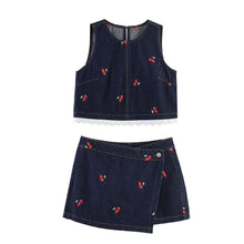 Cargar imagen en el visor de la galería, Embroidered Washed Denim Short Vest+Skirt Set
