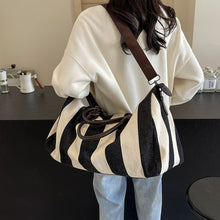 Load image into Gallery viewer, Fashionable Versatile Stripe Design Shoulder Handbag For Women
