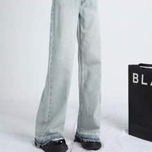 Load image into Gallery viewer, Light-colored wide-leg jeans for women
