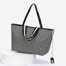Load image into Gallery viewer, Single shoulder large capacity bag for women
