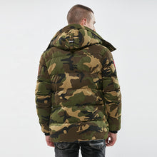 Load image into Gallery viewer, Men Thick Warm Camouflage Hooded Jacket
