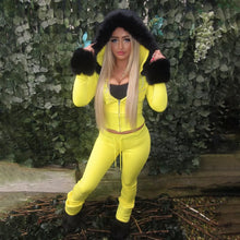 Charger l'image dans la galerie, Y2K Rhinestone Zip Up Hoodie 2 Piece Set
