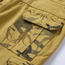 Cargar imagen en el visor de la galería, Camouflage Denim Cargo Short
