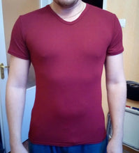 Load image into Gallery viewer, 2026 MRMT Brand New Men T Shirt 10 Colors Fitness Mens T-Shirts V Neck Man T-Shirt For Male Clothing Tshirts S-5XL Tops Tees
