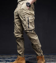 Load image into Gallery viewer, Liu Mingo Cargo Pants
