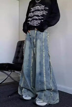 Cargar imagen en el visor de la galería, Pantalones vaqueros rectos con borlas personalizadas, de moda urbana de primavera y otoño para parejas, holgados, retro, de pierna ancha, informales

