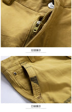 Load image into Gallery viewer, Men Casual Loose Cargo Shorts
