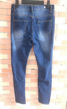Lade das Bild in den Galerie-Viewer, High Waist Ripped Jeans for Women Skinny Black
