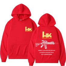 Cargar imagen en el visor de la galería, Suéter informal retro de tendencia para hombre con diseño de pistola Heckler &amp; Koch HK M4
