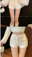 Load image into Gallery viewer, Women's New Sexy High-waisted Hot Pants
