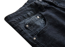 Load image into Gallery viewer, 2026 Summer Men's Red Rose Embroidered Jeans Shorts, Fashion Casual Shorts Black Blue White Men Torn and Frayed Denim Shorts

