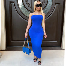 Lade das Bild in den Galerie-Viewer, Summer Women's Sexy Sleeveless Chest Wrapped Long Beach Dress
