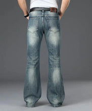 Load image into Gallery viewer, Men's  Flared  Boot Cut Designer Classic Jeans
