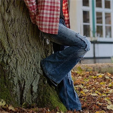 Cargar imagen en el visor de la galería, Pantalones vaqueros acampanados estilo americano con parches elásticos vintage para hombre, ropa de calle con botones y bolsillos empalmados, pantalones vaqueros casuales de uso diario para jóvenes, talla 23
