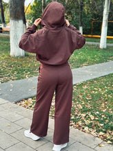Load image into Gallery viewer, Women Tracksuits Winter Fleece Sweatsuit Brown Warm Crop Zipper Hoodies And Sweatpants Set For Women 2 Piece Velvet Pants Sets
