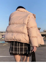 Load image into Gallery viewer, Women's Padded Short Bread Jackets
