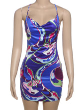Cargar imagen en el visor de la galería, Weird Puss Colorful Print Backless Sleeveless Dress

