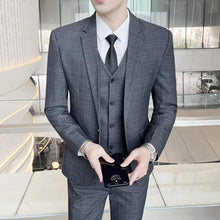 Load image into Gallery viewer, Men Fashion Business Casual Suits
