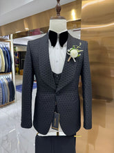 Load image into Gallery viewer, Mens Three Piece Jacquard Suit Set, Real Images Fully Lined High-End Wedding Groom Wear Jacket Vest Pants Set Party Wear for Men
