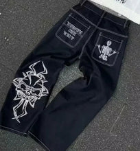 Load image into Gallery viewer, Vintage Heavy Jeans Y2K Clothes Men Women Harajuku Hip Hop Multi Pocket Washed Distressed Baggy Jeans Oversized Wide Leg Trouser

