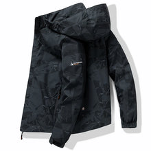 Load image into Gallery viewer, Camouflage  Puffer Cargo Jackets Men Work Coats
