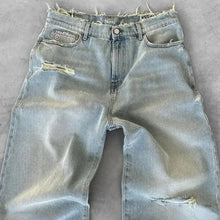 Load image into Gallery viewer, Men Ripped Holes Washed Denim Distressed Jeans
