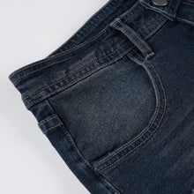 Load image into Gallery viewer, Slim-Fitting Frayed Hem Denim Shorts
