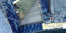Load image into Gallery viewer, Summer new work style multi-pocket denim shorts for men, loose casual splicing five-quarter pants
