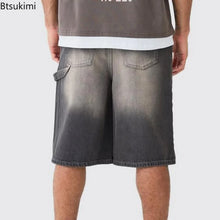 Load image into Gallery viewer, Men's Strecth Knee Length Washed Shorts
