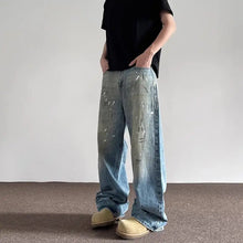 Lade das Bild in den Galerie-Viewer, Spring and Autumn Men and Women Trendy Personalized Straight Tube Inkjet Laundry Jeans American Couple Loose Retro Casual Pants

