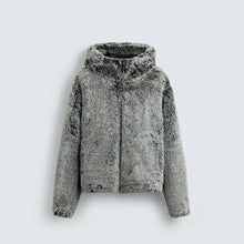 Load image into Gallery viewer, Winter New Men's Faux Fur Long-Sleeved Jacket American Retro Fashion Trendy High Street Loose Casual Niche Men's Top 2025

